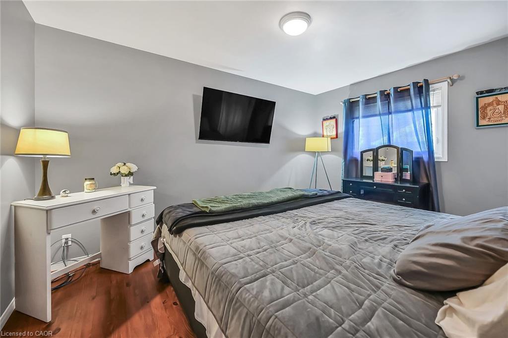 4 Clifford Street, Port Dover, ON - Indoor Photo Showing Bedroom