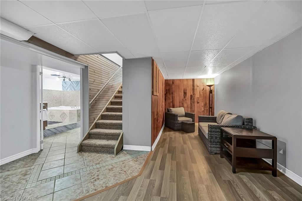 4 Clifford Street, Port Dover, ON - Indoor Photo Showing Other Room