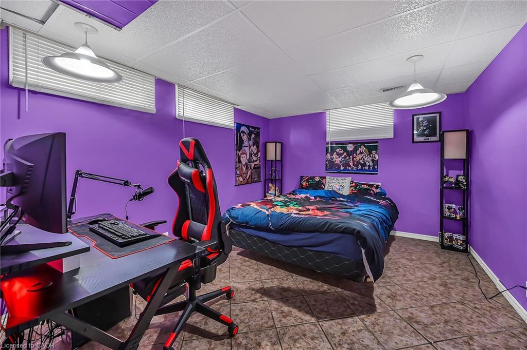 4 Clifford Street, Port Dover, ON - Indoor Photo Showing Bedroom