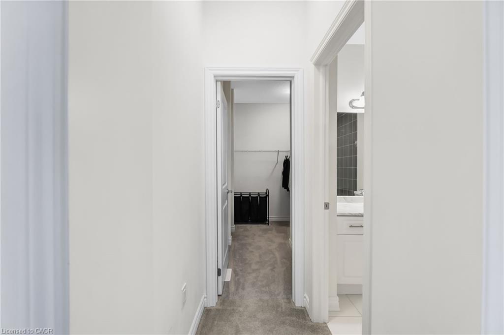 11 Harwood Street, Tillsonburg, ON - Indoor Photo Showing Other Room