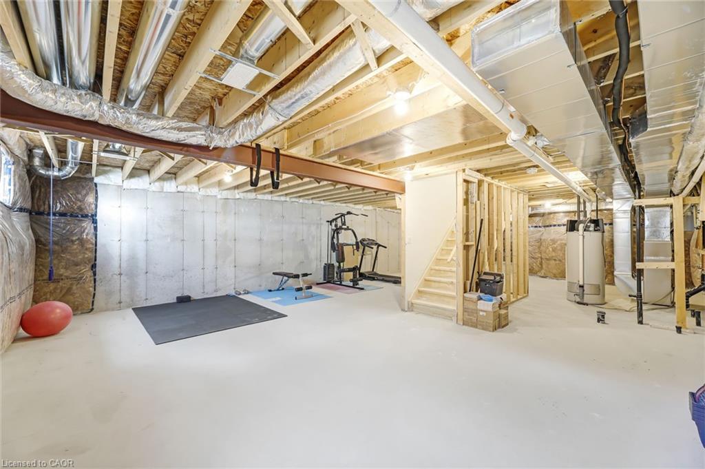 11 Harwood Street, Tillsonburg, ON - Indoor Photo Showing Basement