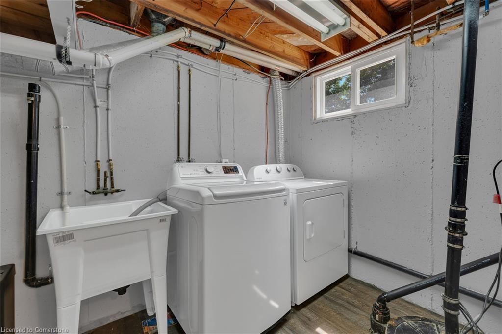 293 King George Road, Brantford, ON - Indoor Photo Showing Laundry Room