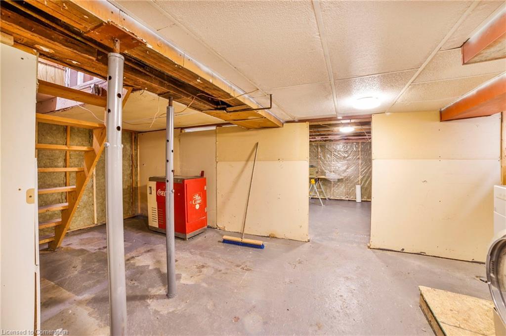 127 Province Street N, Hamilton, ON - Indoor Photo Showing Basement
