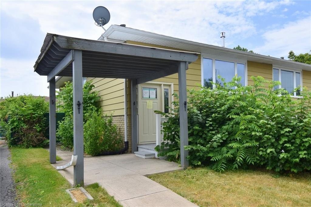 79 Barrington Drive, Welland, ON - Outdoor