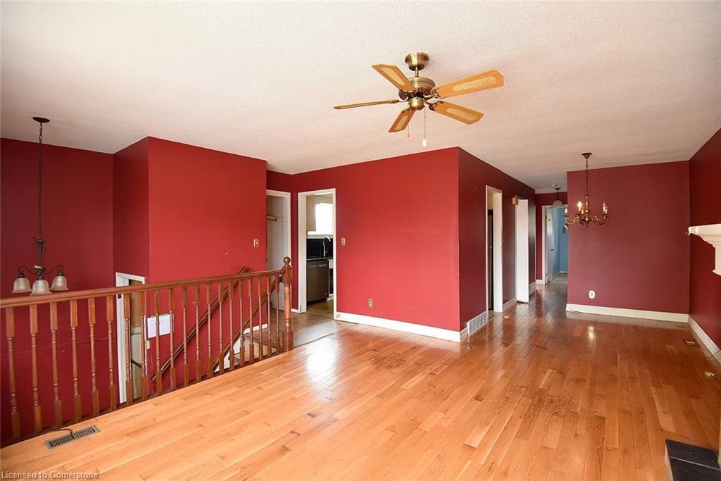 79 Barrington Drive, Welland, ON - Indoor Photo Showing Other Room