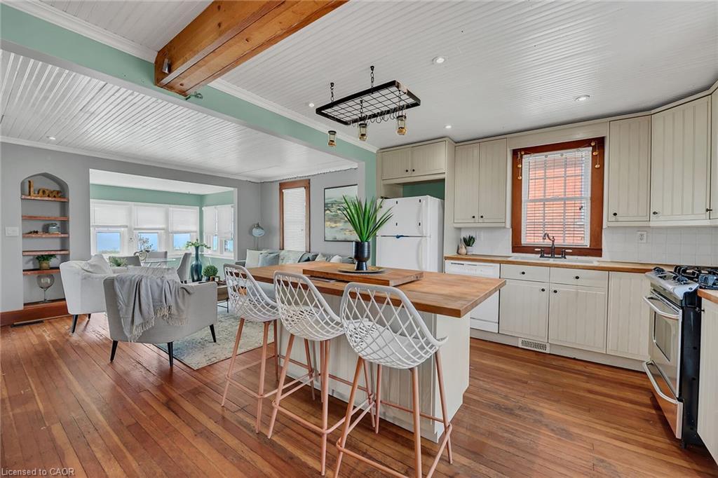 2689 North Shore Drive, Dunnville, ON - Indoor