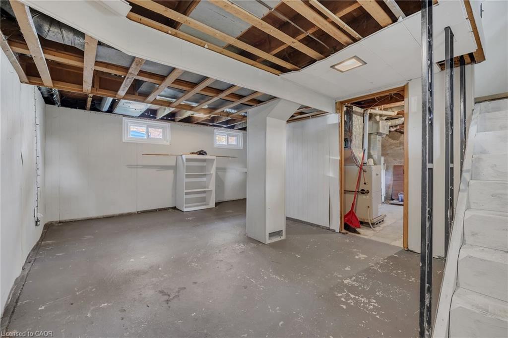 2689 North Shore Drive, Dunnville, ON - Indoor Photo Showing Basement