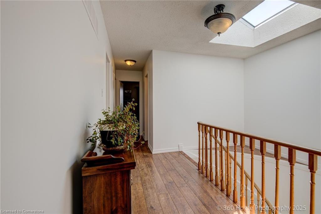 4425 Sawmill Valley Drive, Mississauga, ON - Indoor Photo Showing Other Room