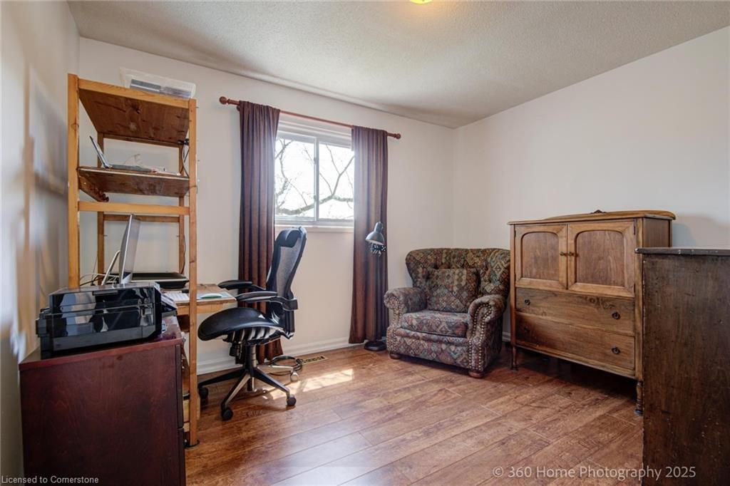 4425 Sawmill Valley Drive, Mississauga, ON - Indoor Photo Showing Other Room