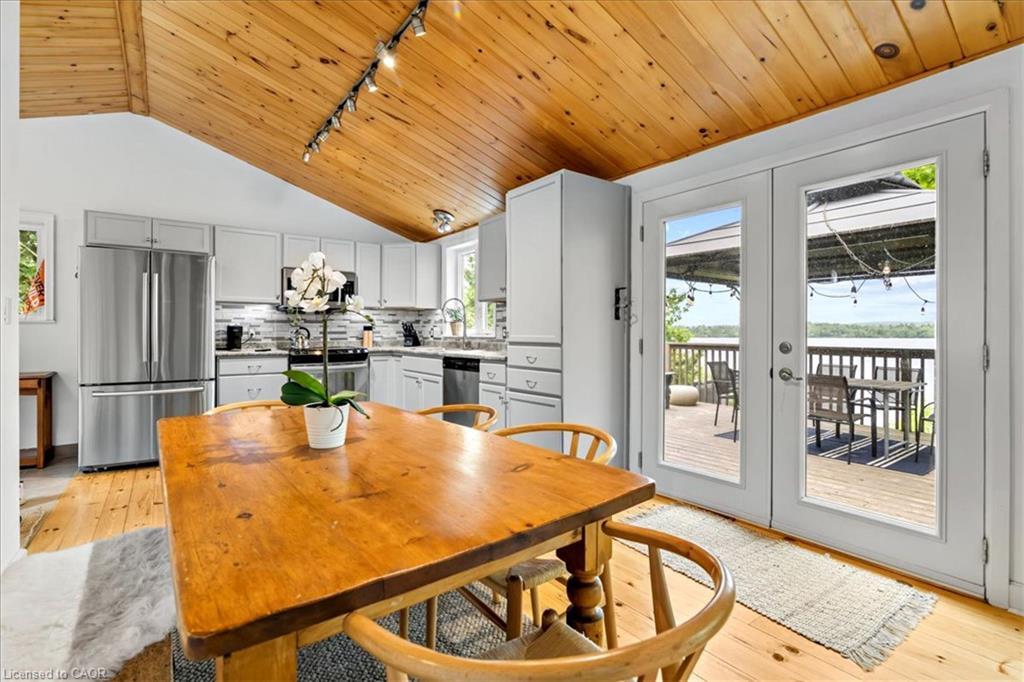 14 Parker Drive, Roseneath, ON - Indoor Photo Showing Dining Room