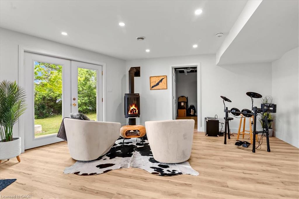 14 Parker Drive, Roseneath, ON - Indoor