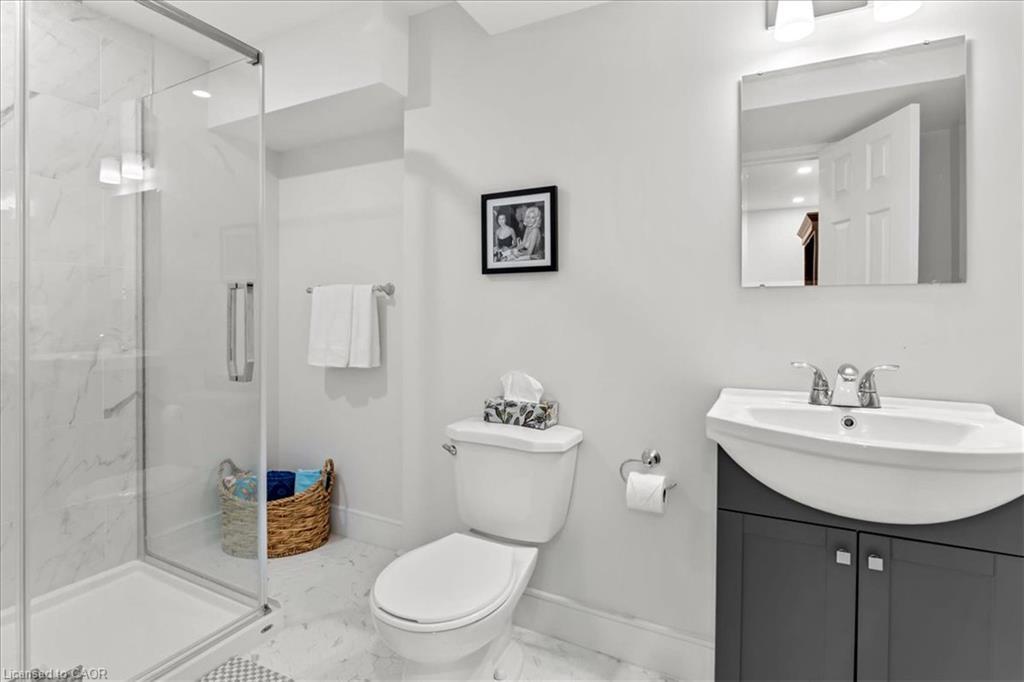 14 Parker Drive, Roseneath, ON - Indoor Photo Showing Bathroom