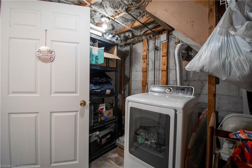 80 Frank Street, Tillsonburg, ON - Indoor Photo Showing Laundry Room