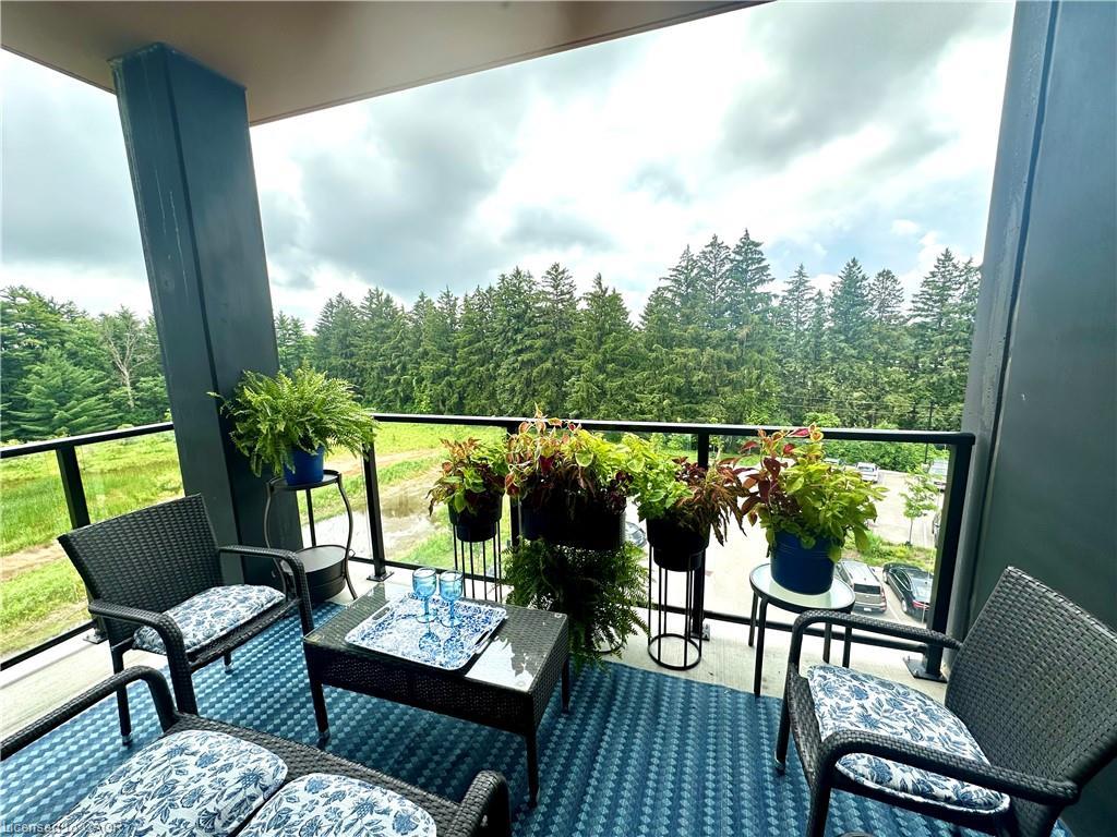 401-525 New Dundee Road, Kitchener, ON - Outdoor With Exterior