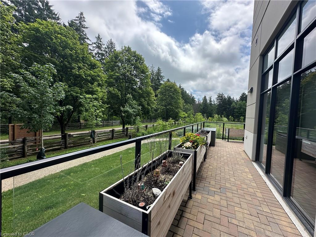 401-525 New Dundee Road, Kitchener, ON - Outdoor With Exterior