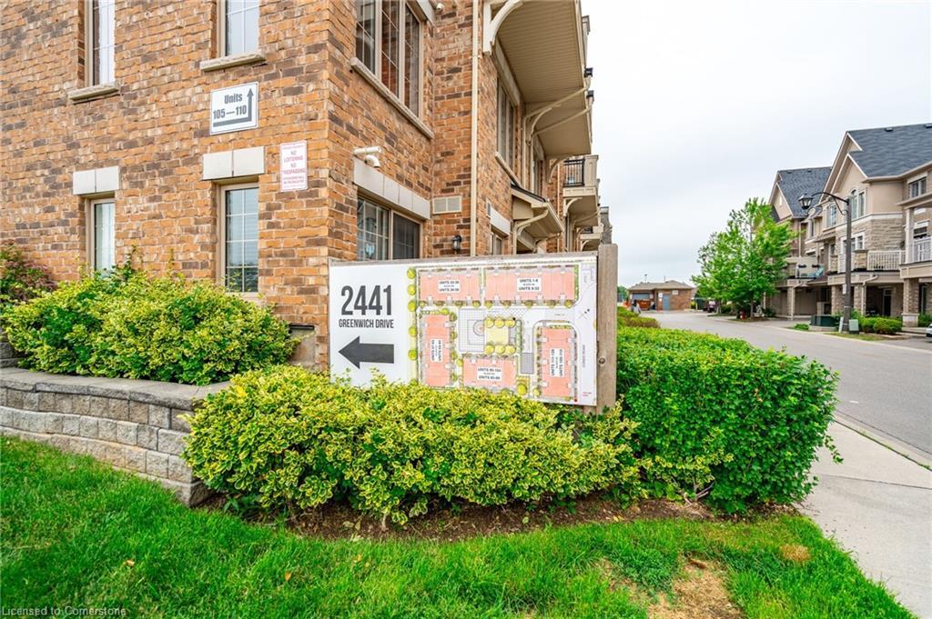 59-2441 Greenwich Drive, Oakville, ON - Outdoor