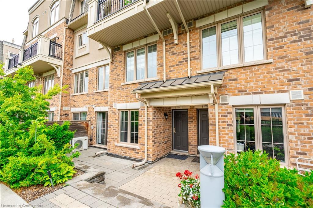 59-2441 Greenwich Drive, Oakville, ON - Outdoor