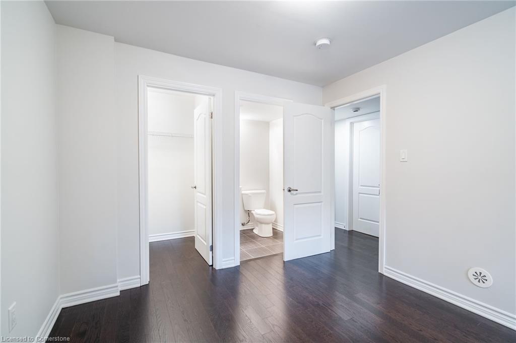 59-2441 Greenwich Drive, Oakville, ON - Indoor Photo Showing Other Room