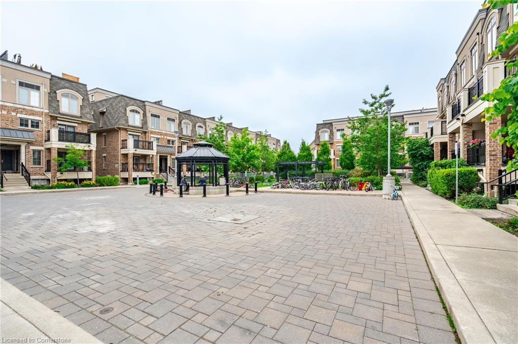 59-2441 Greenwich Drive, Oakville, ON - Outdoor