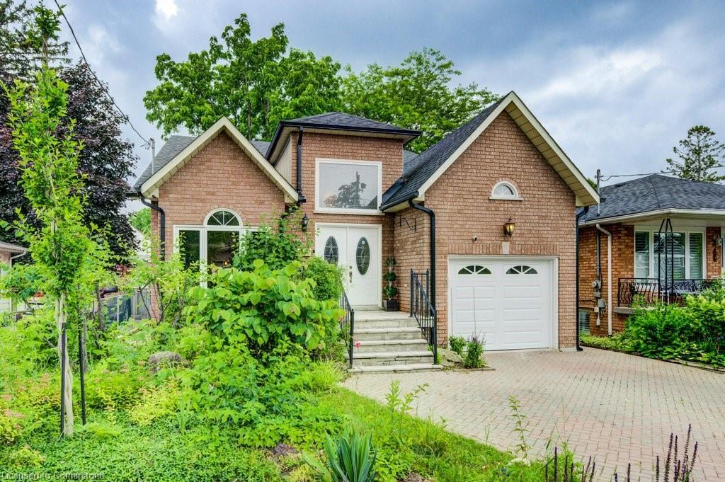 1056 Plains View Avenue, Burlington, ON - Outdoor