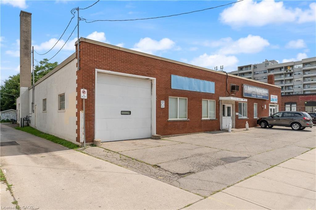 455 Cumberland Avenue, Hamilton, ON