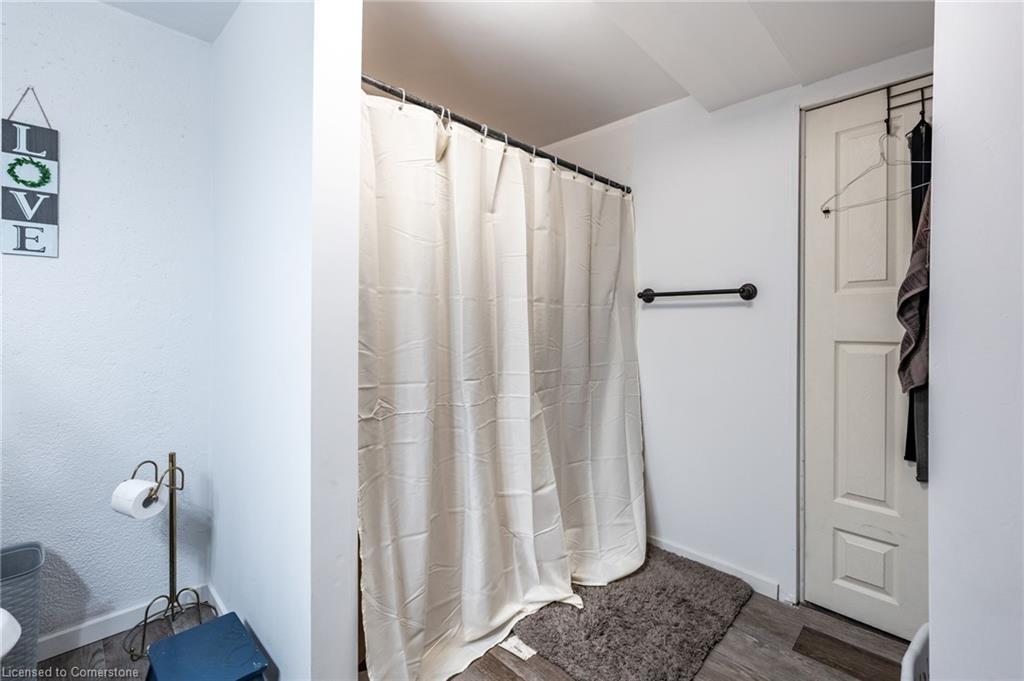 97 Guildwood Drive, Hamilton, ON - Indoor