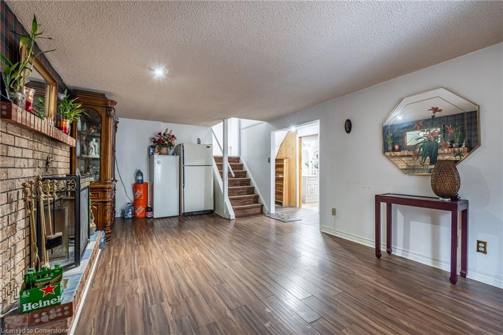 97 Guildwood Drive, Hamilton, ON - Indoor With Fireplace