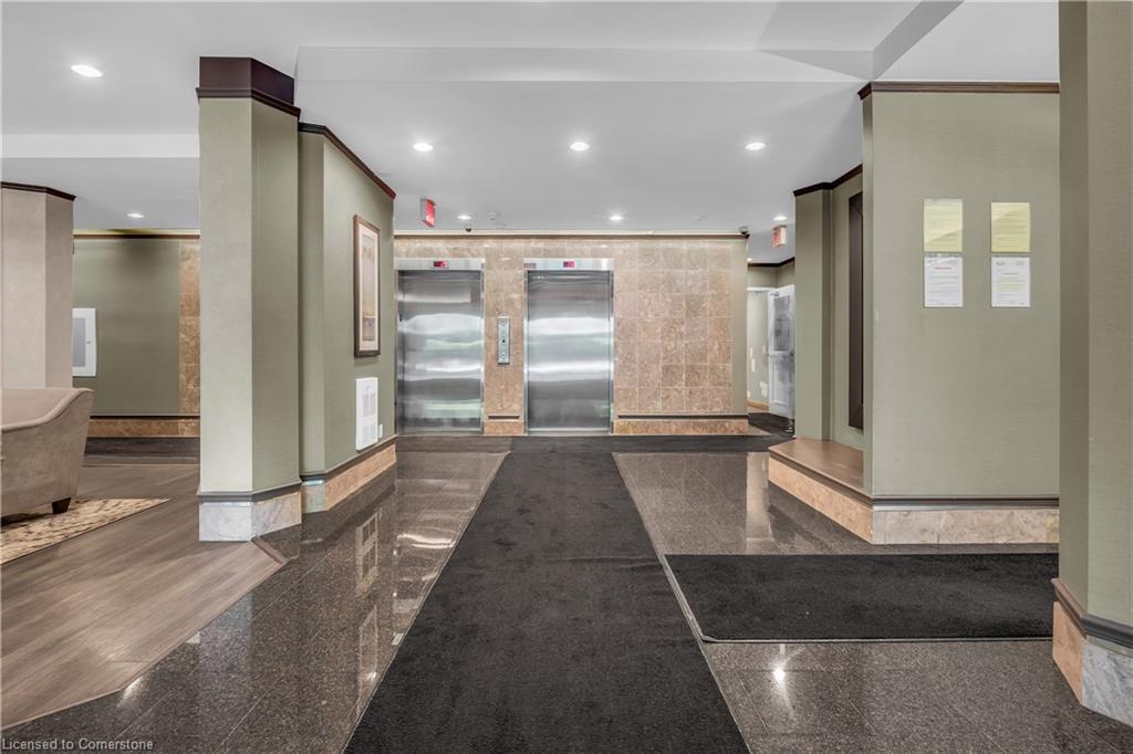 203-67 Caroline Street S, Hamilton, ON - Indoor Photo Showing Other Room