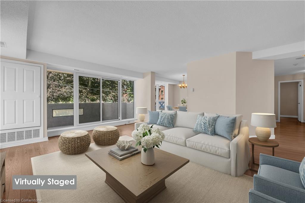 203-67 Caroline Street S, Hamilton, ON - Indoor Photo Showing Living Room