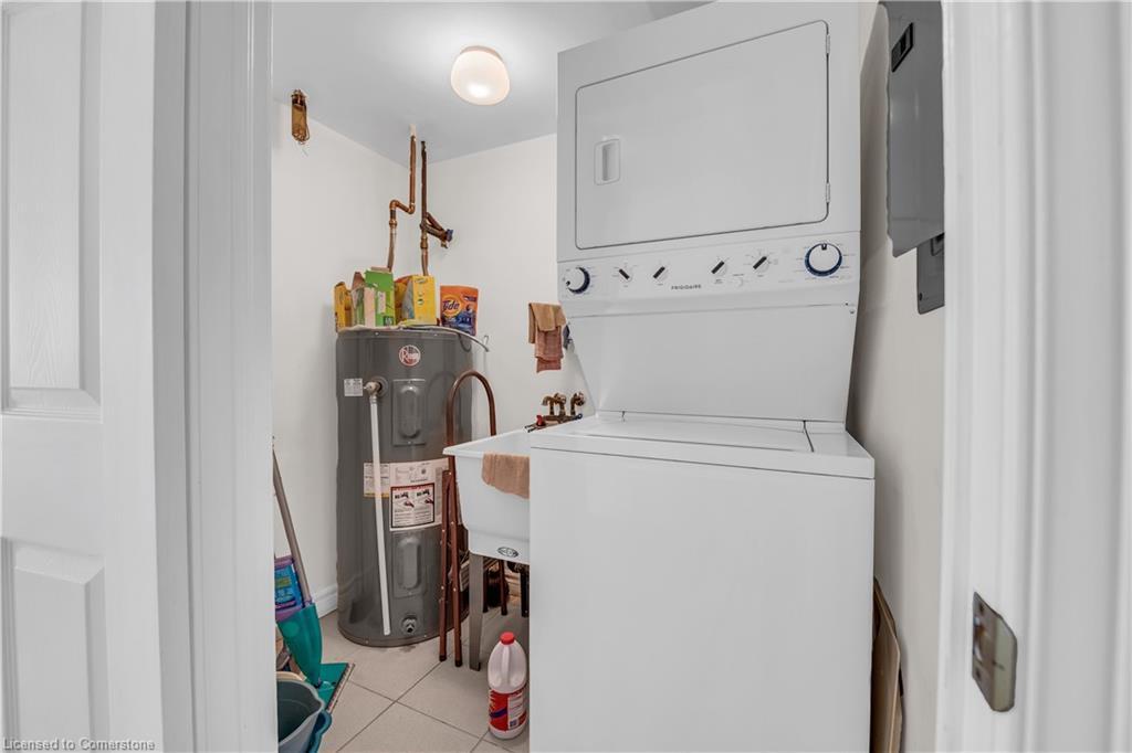 203-67 Caroline Street S, Hamilton, ON - Indoor Photo Showing Laundry Room