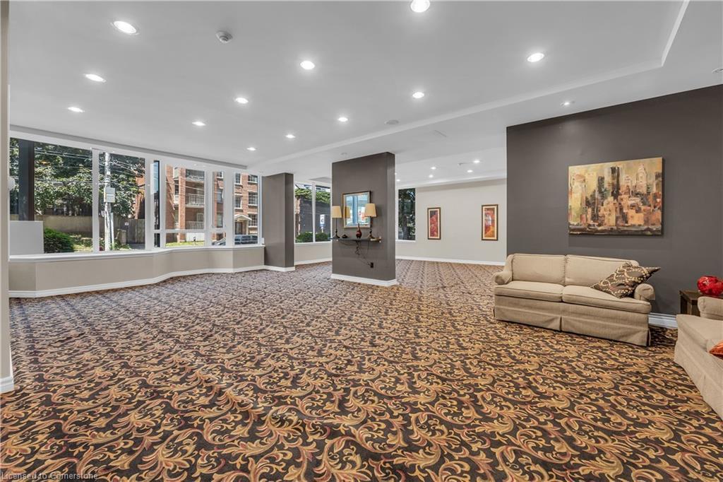 203-67 Caroline Street S, Hamilton, ON - Indoor