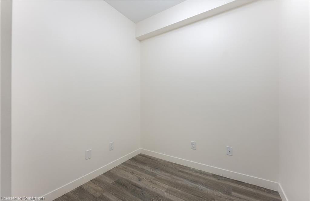 807-128 King Street N, Waterloo, ON - Indoor Photo Showing Other Room