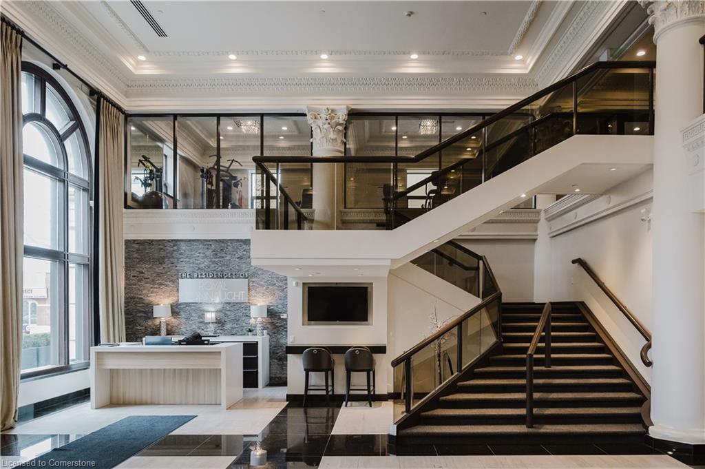 Lph13-118 King Street E, Hamilton, ON - Indoor Photo Showing Other Room