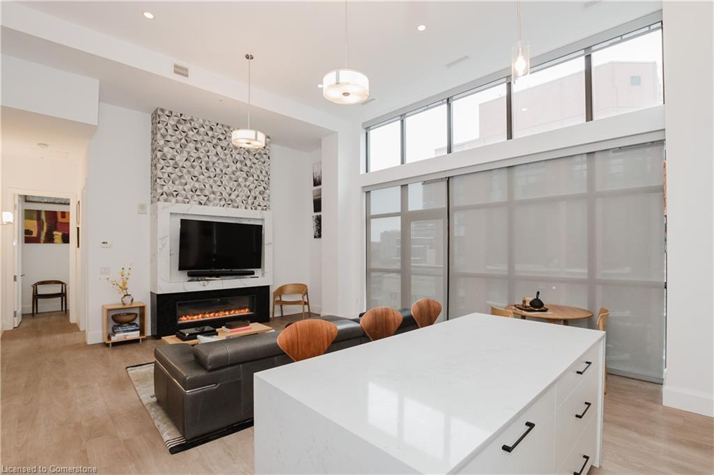 Lph13-118 King Street E, Hamilton, ON - Indoor