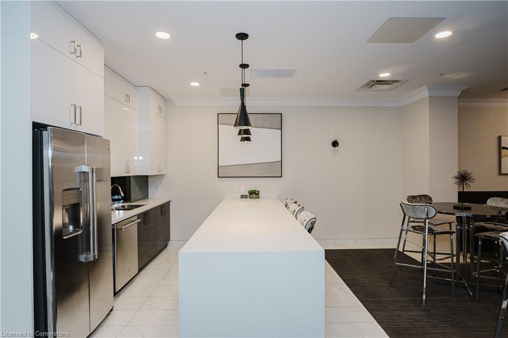 Lph13-118 King Street E, Hamilton, ON - Indoor