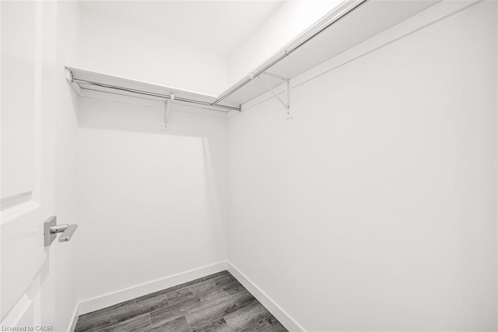 301-7549A Kalar Road, Niagara Falls, ON - Indoor