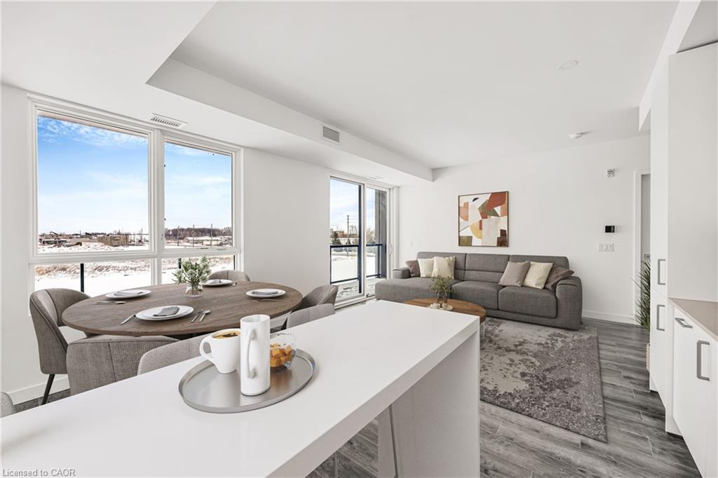 301-7549A Kalar Road, Niagara Falls, ON - Indoor