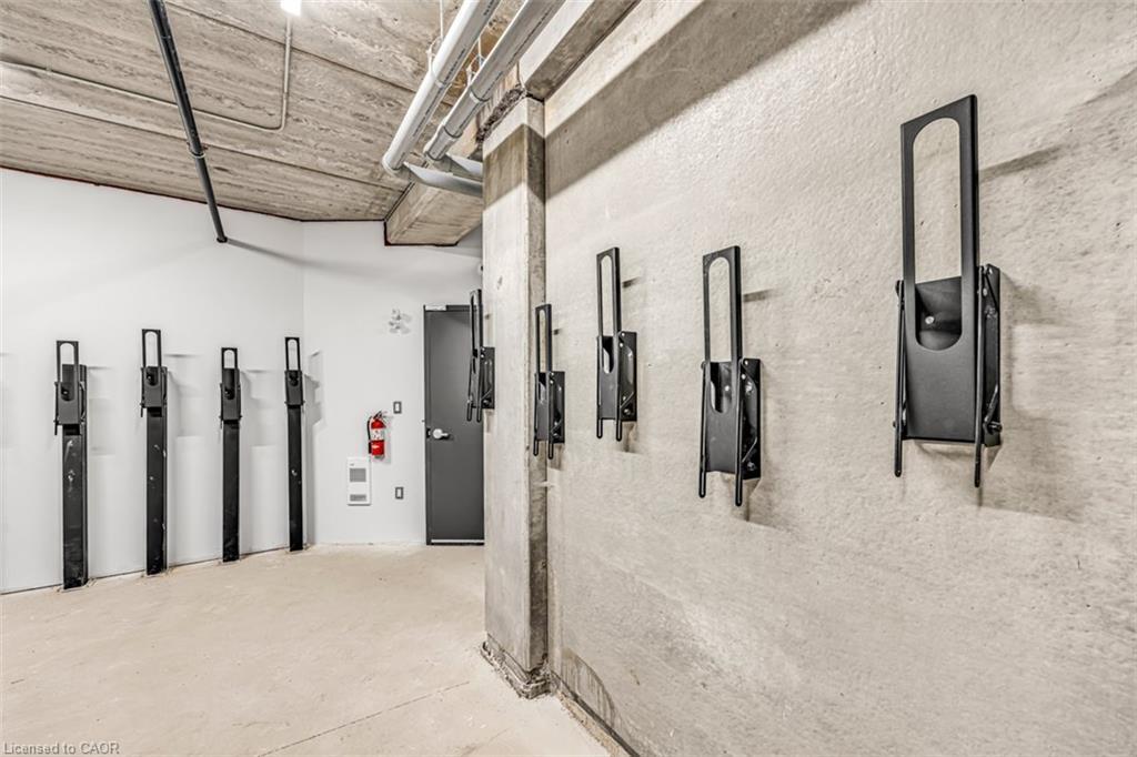 301-7549A Kalar Road, Niagara Falls, ON - Indoor