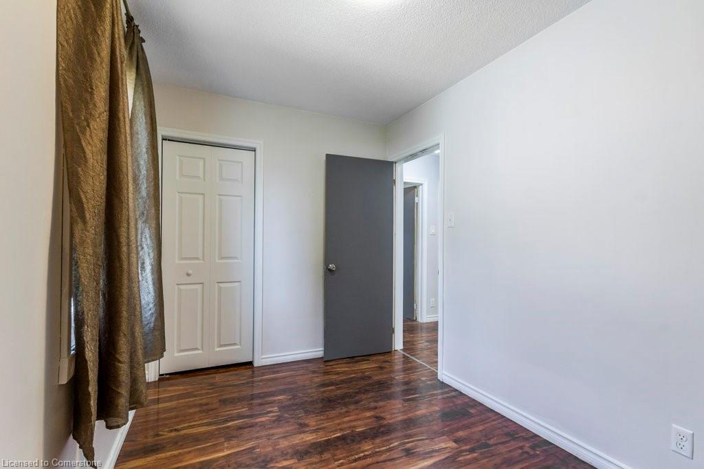6413 Franklin Avenue, Niagara Falls, ON - Indoor Photo Showing Other Room