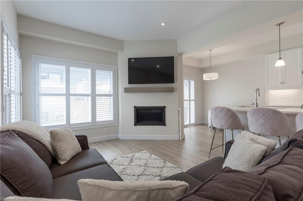 31 Southam Lane, Hamilton, ON - Indoor Photo Showing Living Room With Fireplace