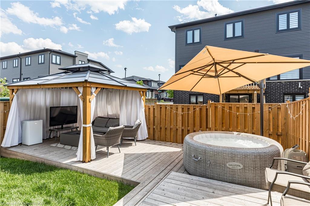 31 Southam Lane, Hamilton, ON - Outdoor With Deck Patio Veranda With Exterior