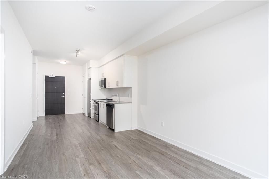 308-212 King William Street, Hamilton, ON - Indoor Photo Showing Kitchen