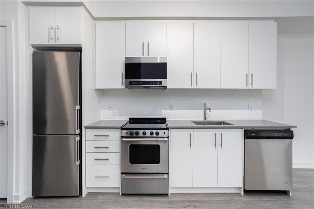 308-212 King William Street, Hamilton, ON - Indoor Photo Showing Kitchen With Stainless Steel Kitchen