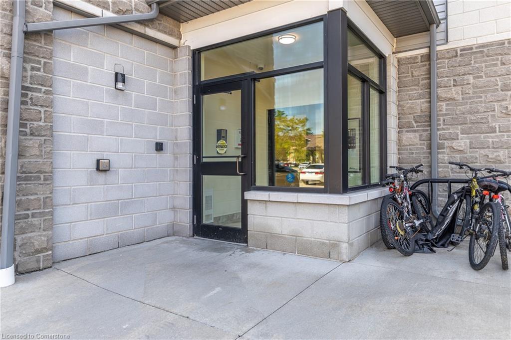 4-64 Frederick Drive, Guelph, ON