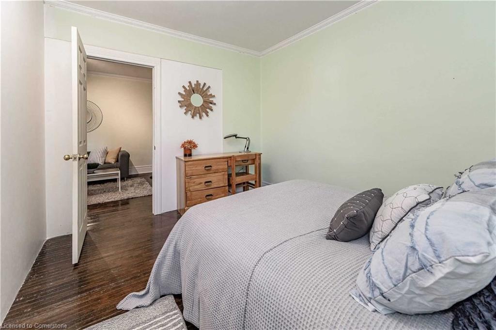 6-285 King Street, Hamilton, ON - Indoor Photo Showing Bedroom