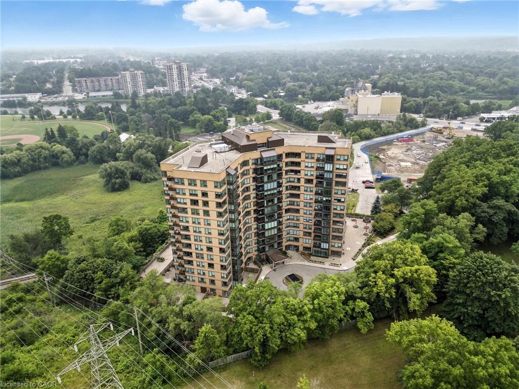 1104-237 King Street W, Cambridge, ON - Outdoor With View