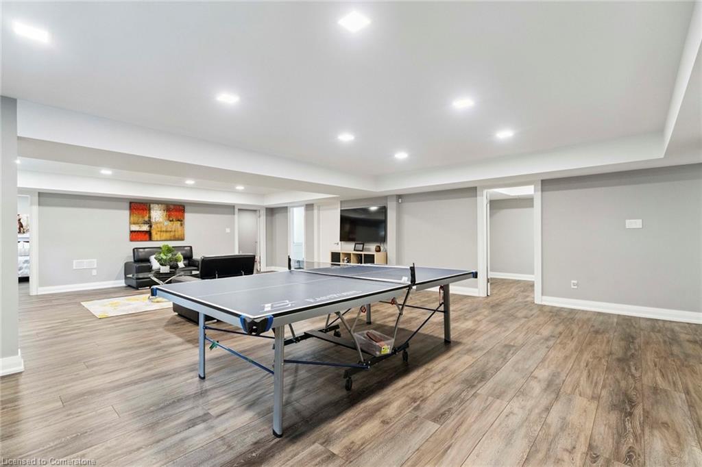 1 Gaywood Gardens, Brantford, ON - Indoor Photo Showing Other Room