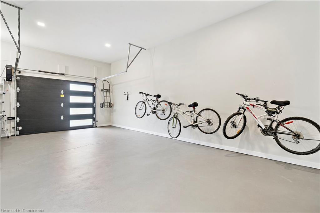 1 Gaywood Gardens, Brantford, ON - Indoor Photo Showing Garage