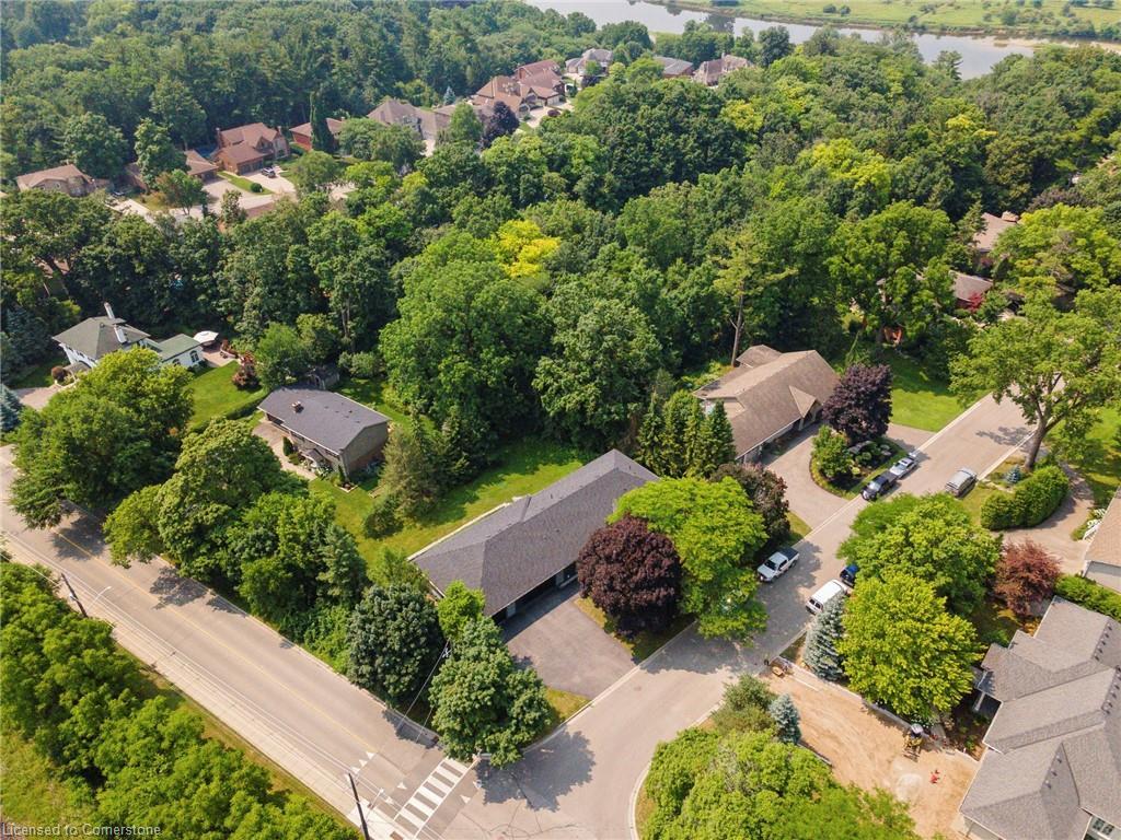 1 Gaywood Gardens, Brantford, ON - Outdoor With View