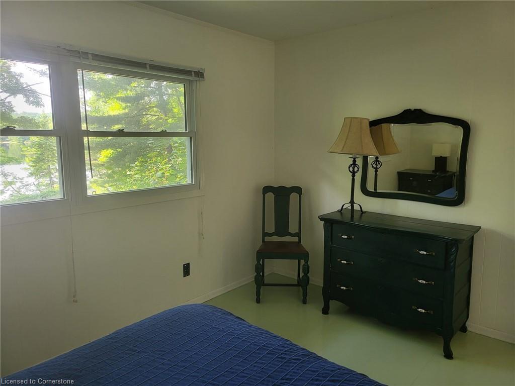 5803 Haliburton Lake Road, Dysart, ON - Indoor Photo Showing Bedroom
